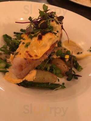 Salt Seafood & Oyster Bar