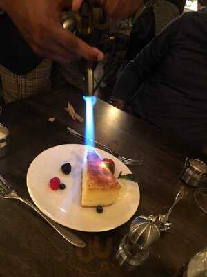 Salt Seafood & Oyster Bar