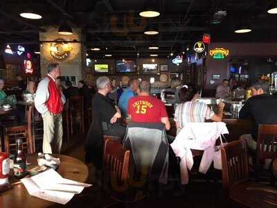 Rusty Bucket Restaurant And Tavern