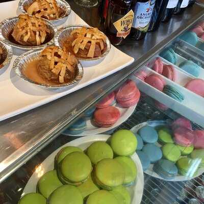 Brioche French Bakery And Cafe