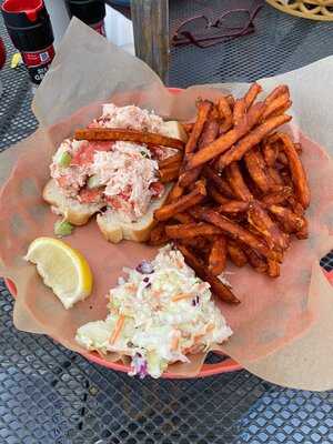 Splash At The Boathouse