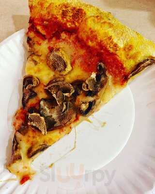 Essex's N.y. Pizza & Deli