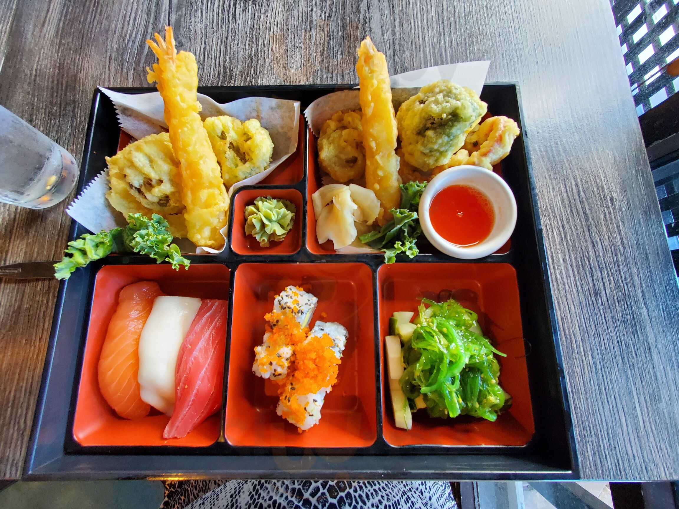 Kao Gang Thai Sushi & Noodle Bar