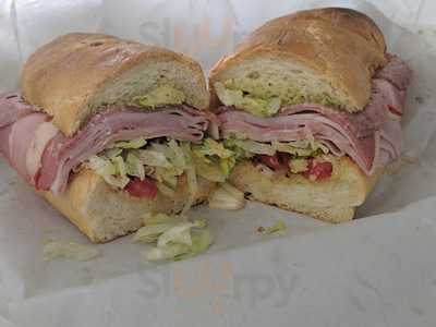 Pulciano's Deli & Cafe