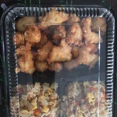 Domo Japanese Steakhouse And Sushi