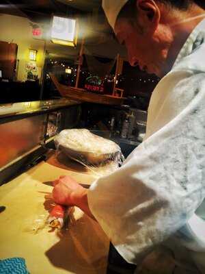 Thousand Wok Asian Bistro & Sushi Bar