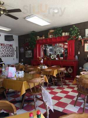 Sueann's Apple Pan Restaurant