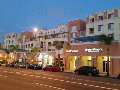 Toros Japanese Fusion Seafood.