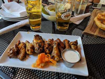 Wade's Fine Eatery And Good Time Emporium