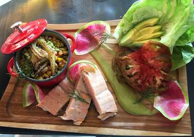 Wade's Fine Eatery And Good Time Emporium