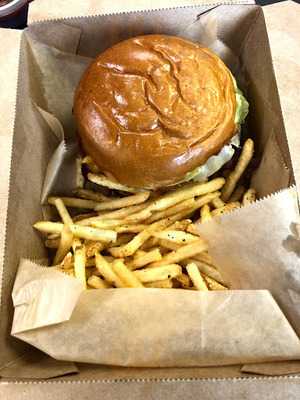 Wade's Fine Eatery And Good Time Emporium