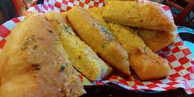 Shakey's Pizza Parlor