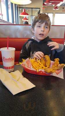 Freddy's Frozen Custard And Steakburger