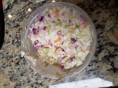 Willie Jewels Old School Bar-b-q