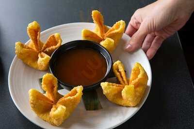 Huhot Mongolian Grill