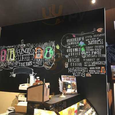 Gloria Jeans Coffees