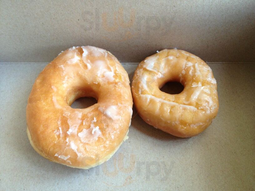 Lamar's Donuts And Coffee