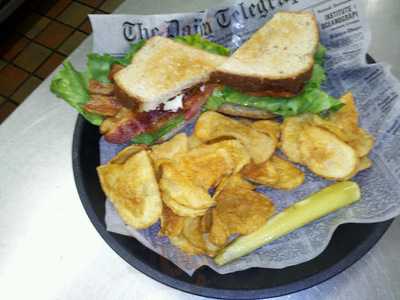 Bootlegger's On Broadway