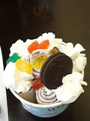 Blaney's Wings & Grill