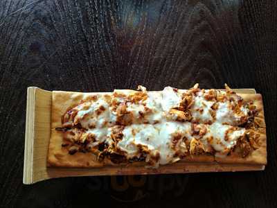 Square Celt Ale House & Grill