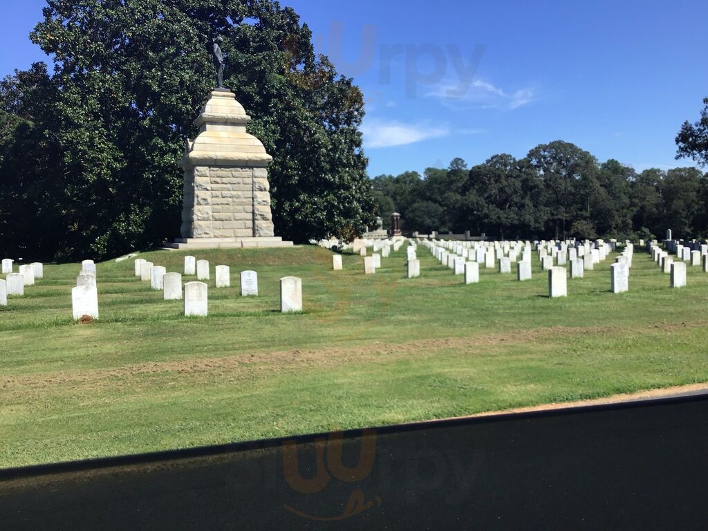 Louie's Chicken Fingers