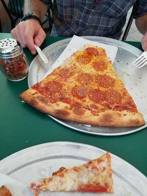 Greco's New York Pizzeria