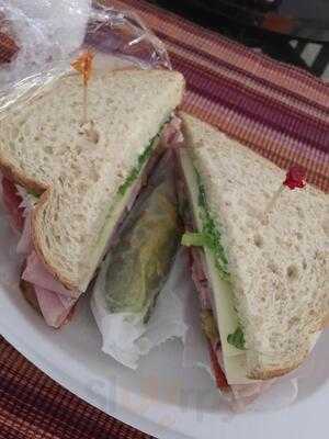 Harvey's Sandwich & Salads