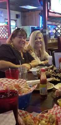 Wings & Ale Of Lexington