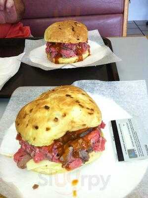 Dina's Roast Beef & Seafood