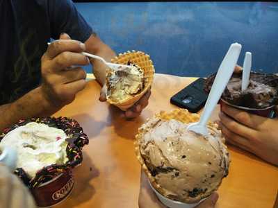 Cold Stone Creamery
