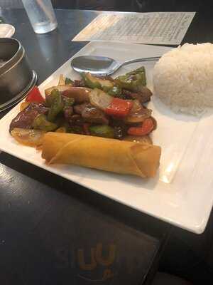 The Pearl Restaurant And Lounge