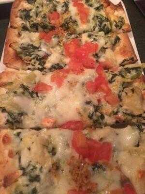 Green Mill Restaurant & Bar