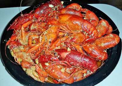 Crawfish Hut (aka Bon Crawfish Hut)