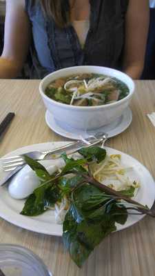 Pho Ngoon