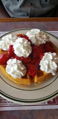 Emilio's Philly Cheesesteak