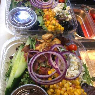 B-rad's Express @ 333 Troy