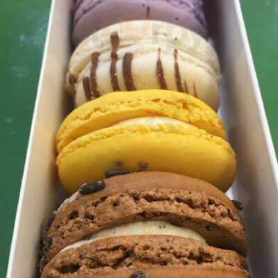 Macarons By Maddie Lu