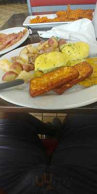 Bob's Famous Fried Clams