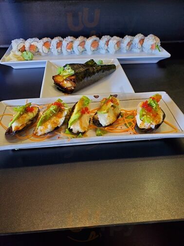 Konnichiwa Sushi & Bar