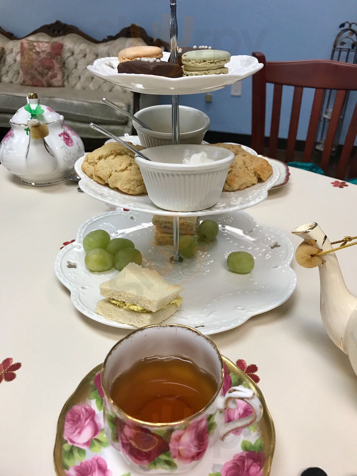 Teacups & Treasures