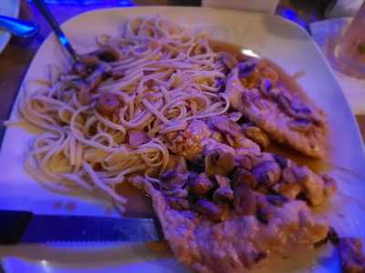 Leo's Pizza & Italian Restaurant