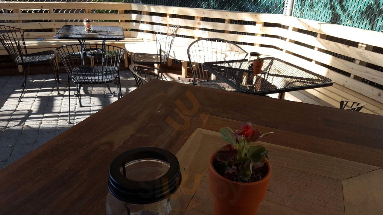 Prescott Public House