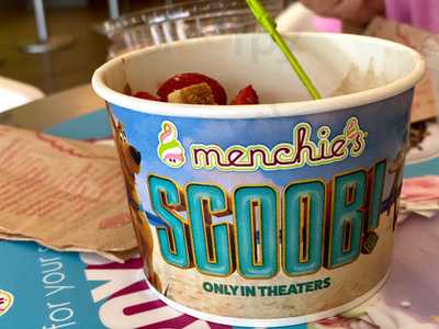 Menchie's Frozen Yogurt