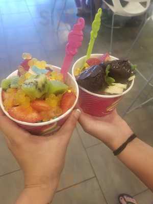 Menchie's Frozen Yogurt