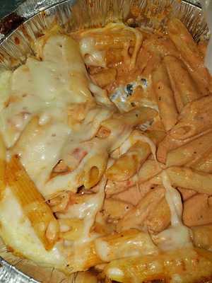 Paulie's Pizza & Pasta