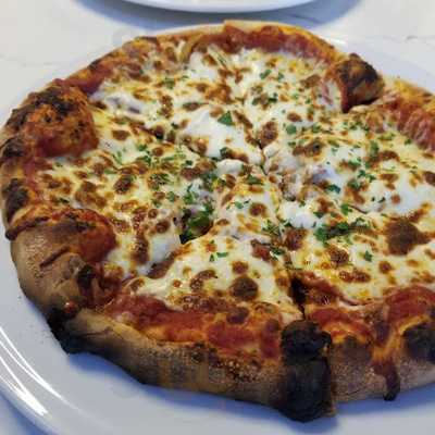 Martel's Restaurant And Lounge