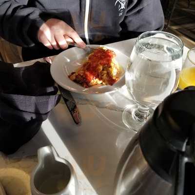 Martel's Restaurant And Lounge