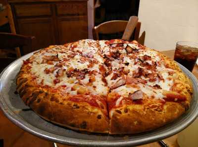 Tastebud's Pizza