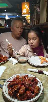 Leeann Chin Lyndale Ave