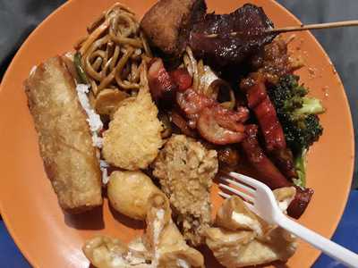 Hot Wok Chinese Restaurant